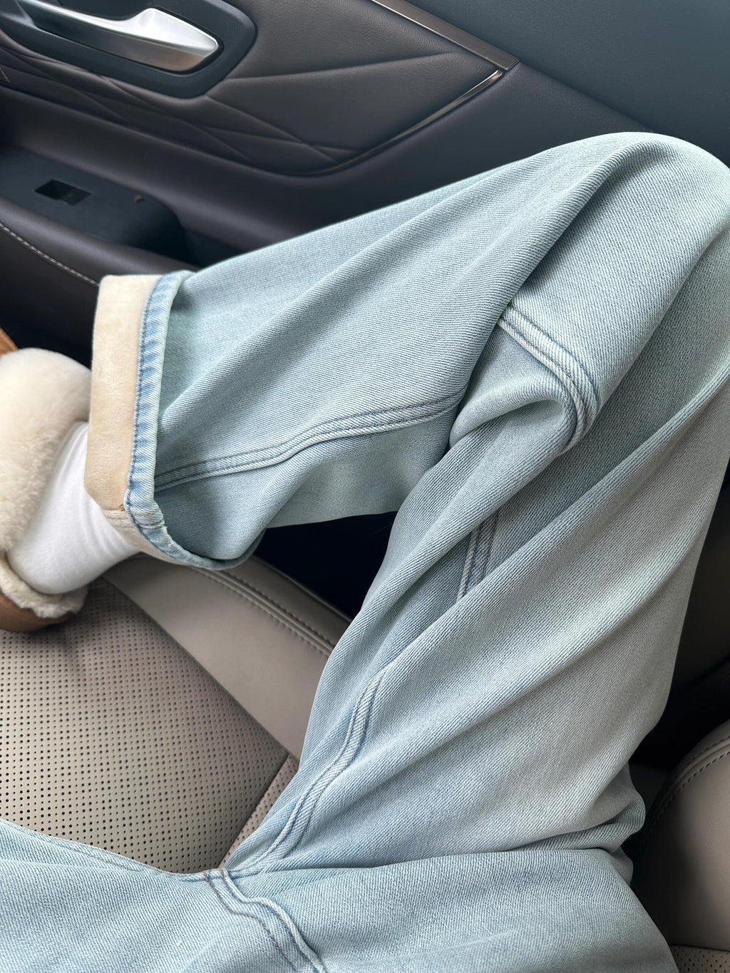 Fleece-Lined Denim Pants - draft