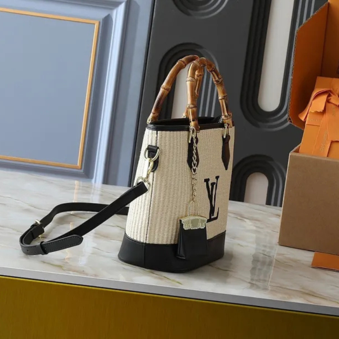 Natura Elegance Tote