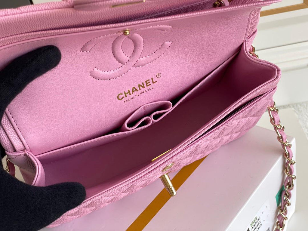 Classic Flap Small Bag 23cm – Pink Edition