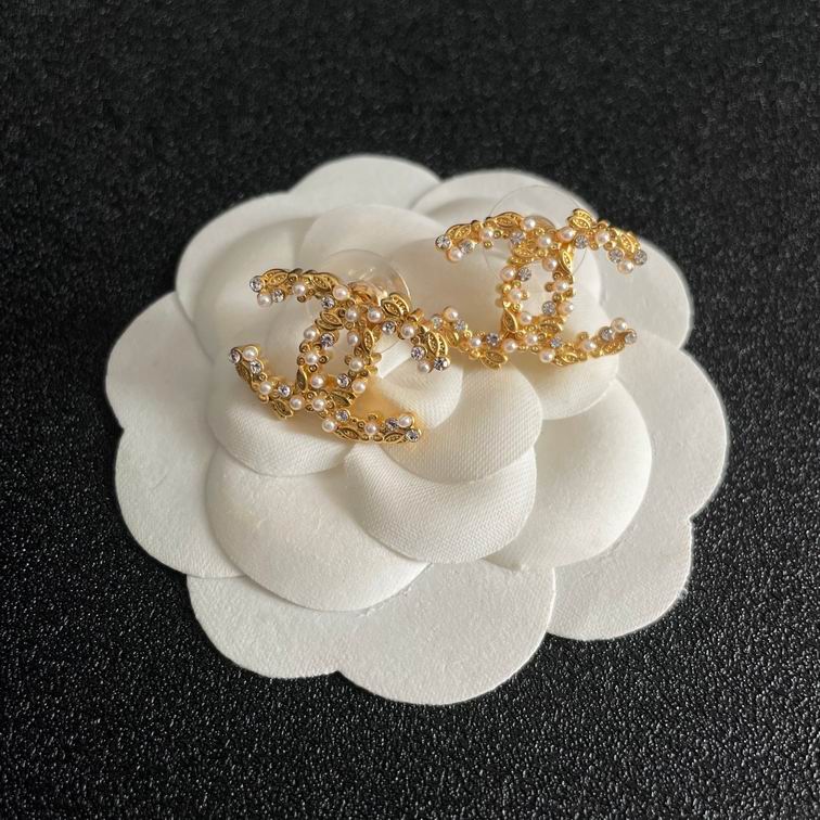 Pearl Letter Earrings - draft