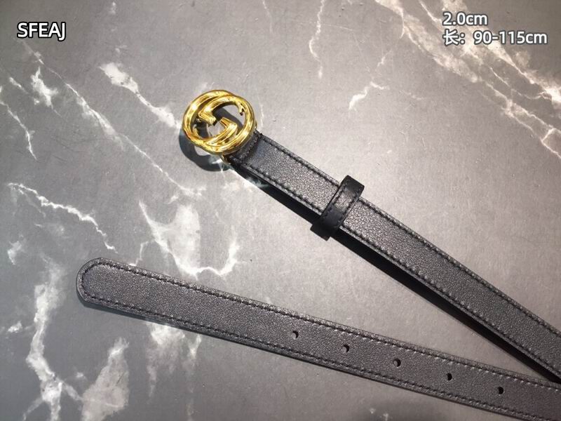 Adjustable Leather Belt with Metal Buckle - draft
