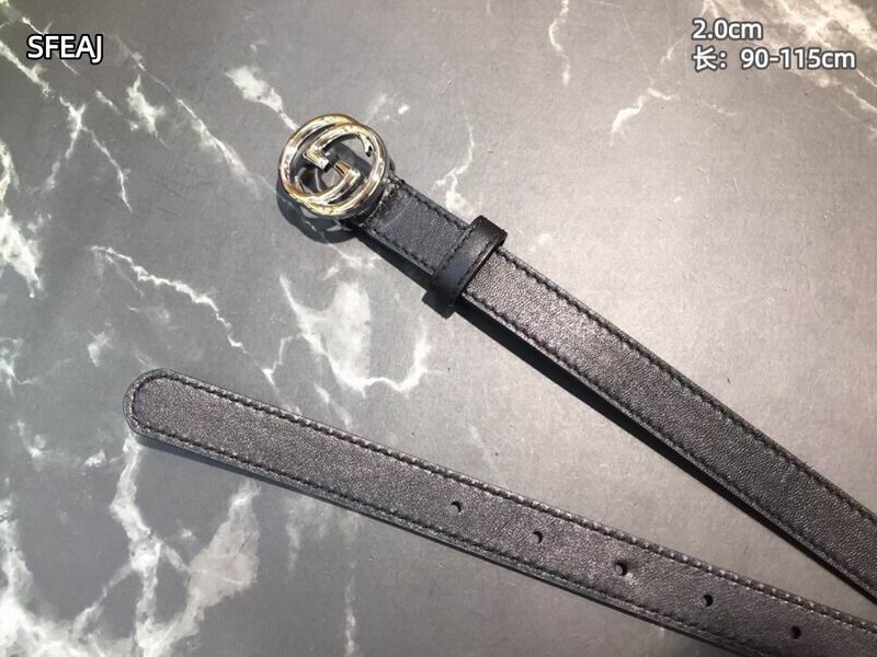 Adjustable Leather Belt with Metal Buckle - draft