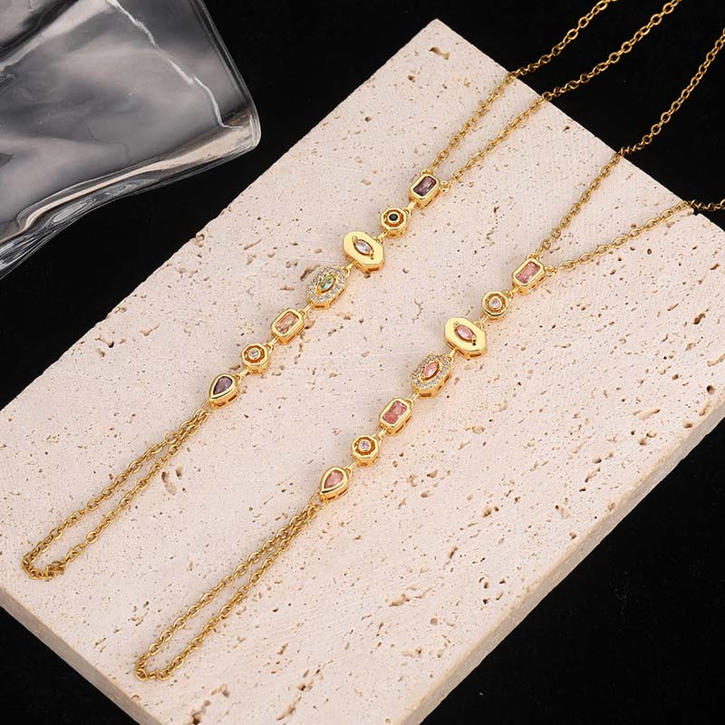 Minimal Link Hand Chain Bracelet - draft