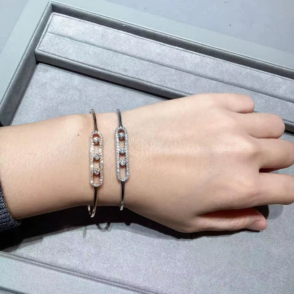 Minimalist Oval Bracelet - draft