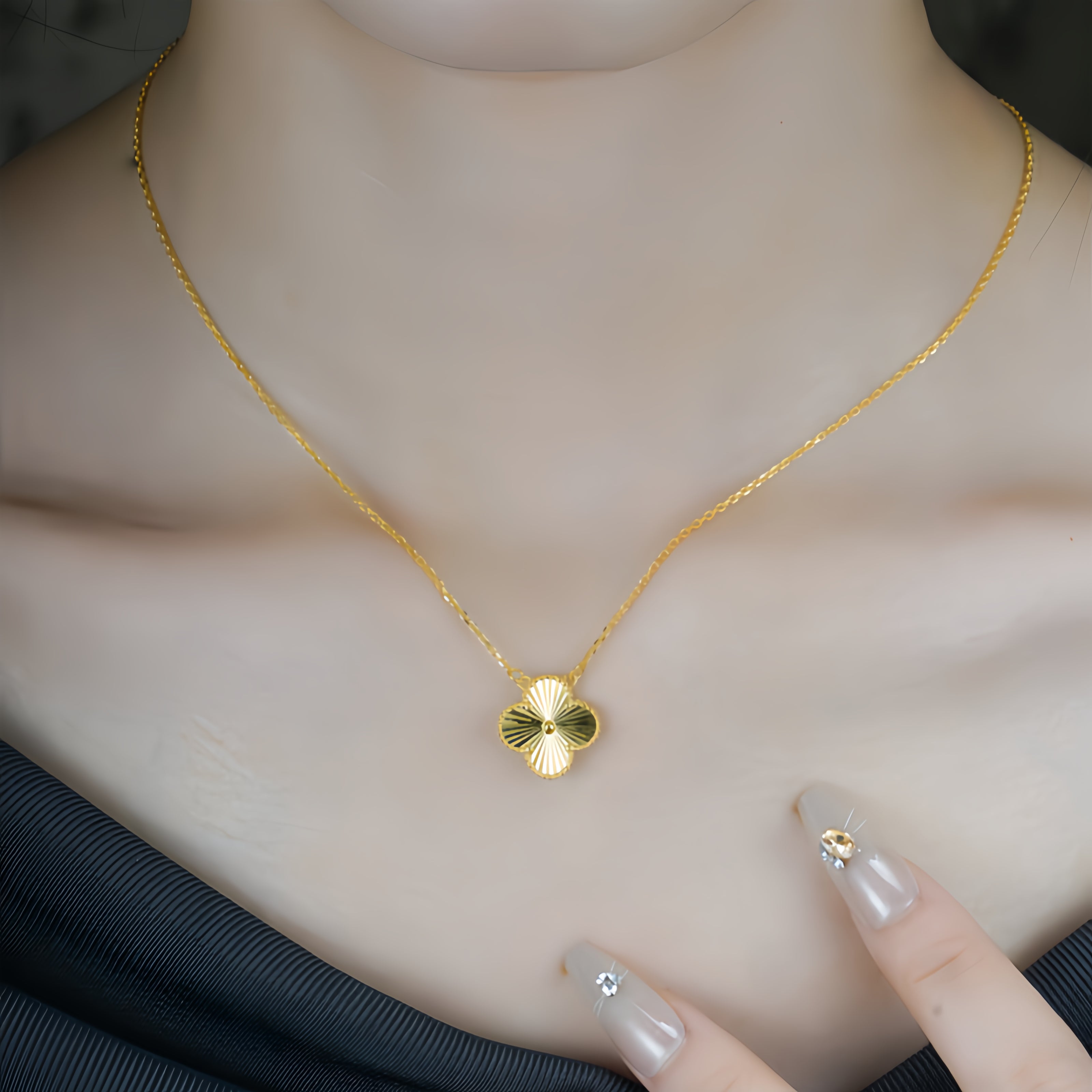 Four-Leaf Gold Plated Pendant Necklace - draft