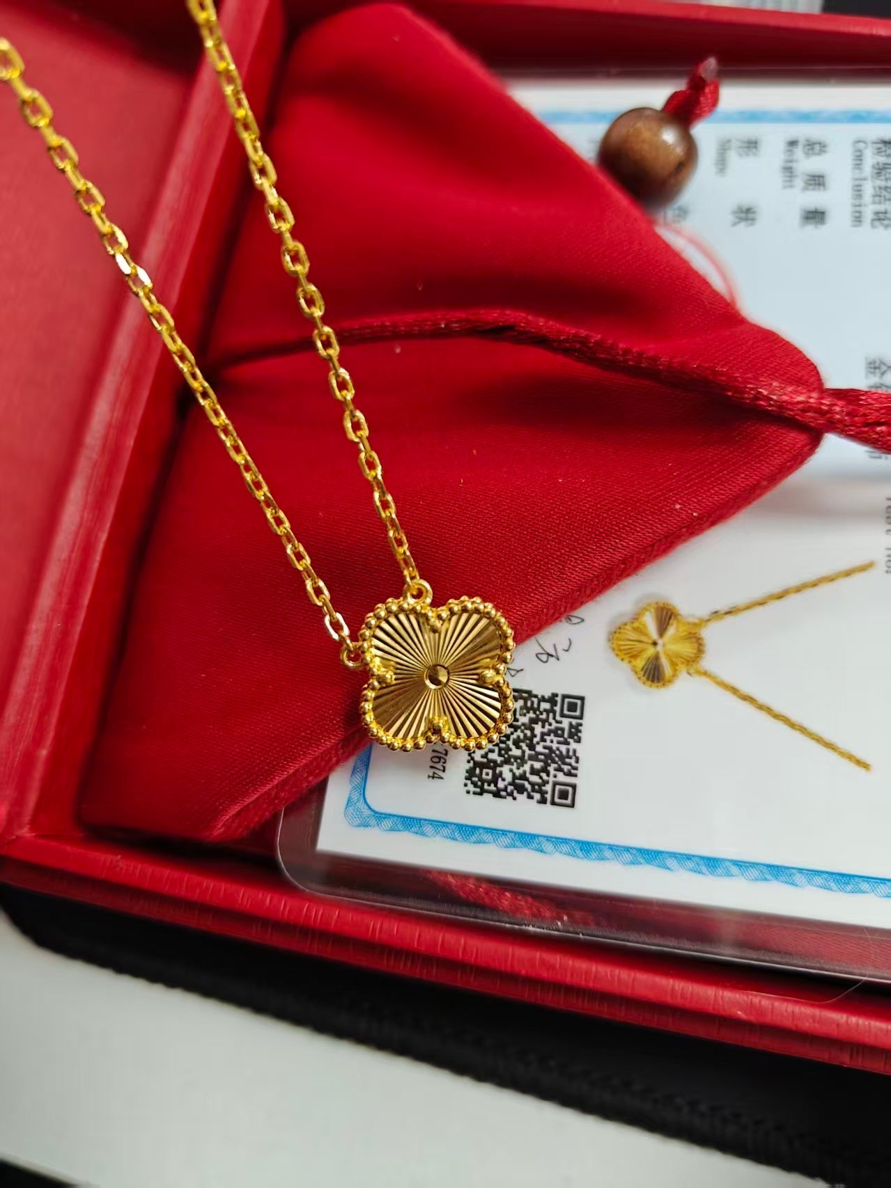 Four-Leaf Gold Plated Pendant Necklace - draft