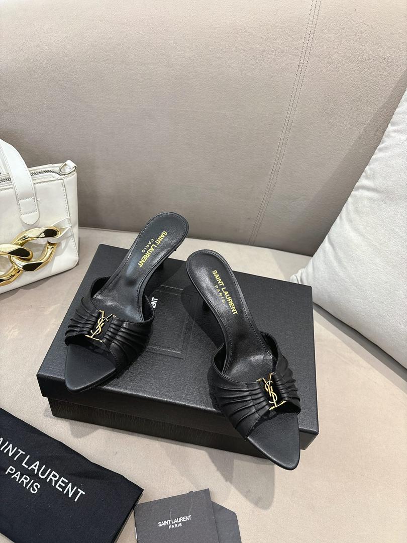 Elegant Open-Toe Heeled Mules