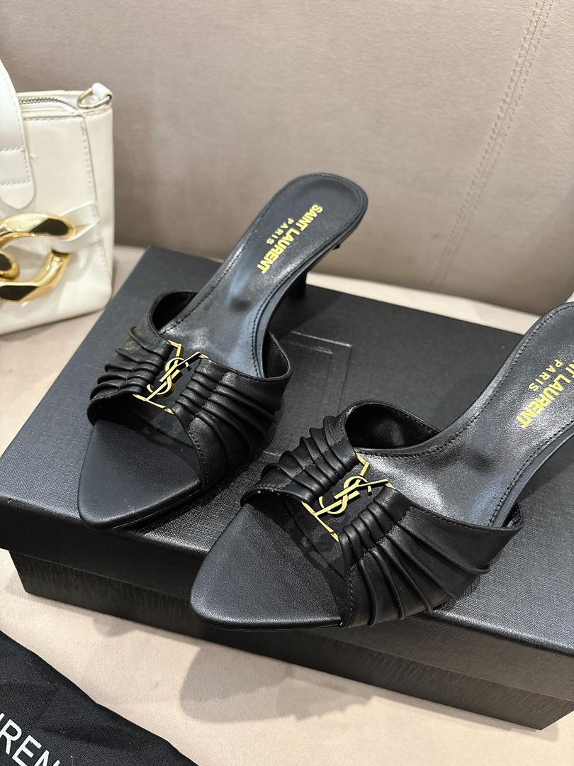 Elegant Open-Toe Heeled Mules