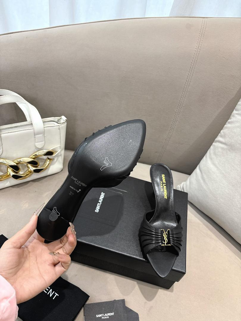 Elegant Open-Toe Heeled Mules