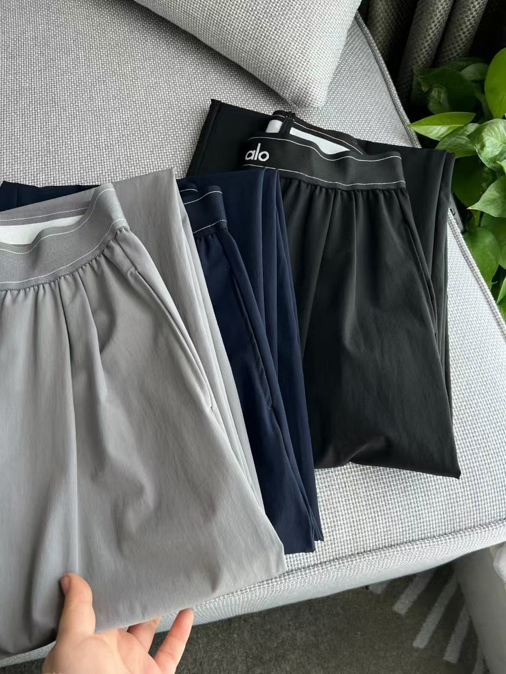 High-Waist Flow Wide Pants