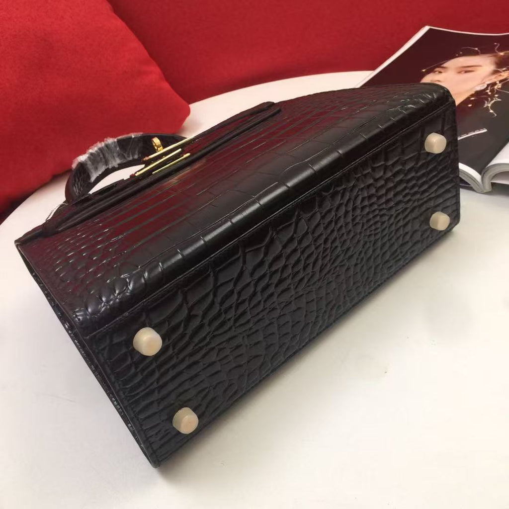 25 Matte Togo Leather Bag