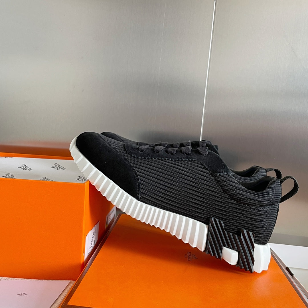 Men’s Casual Sneakers - draft