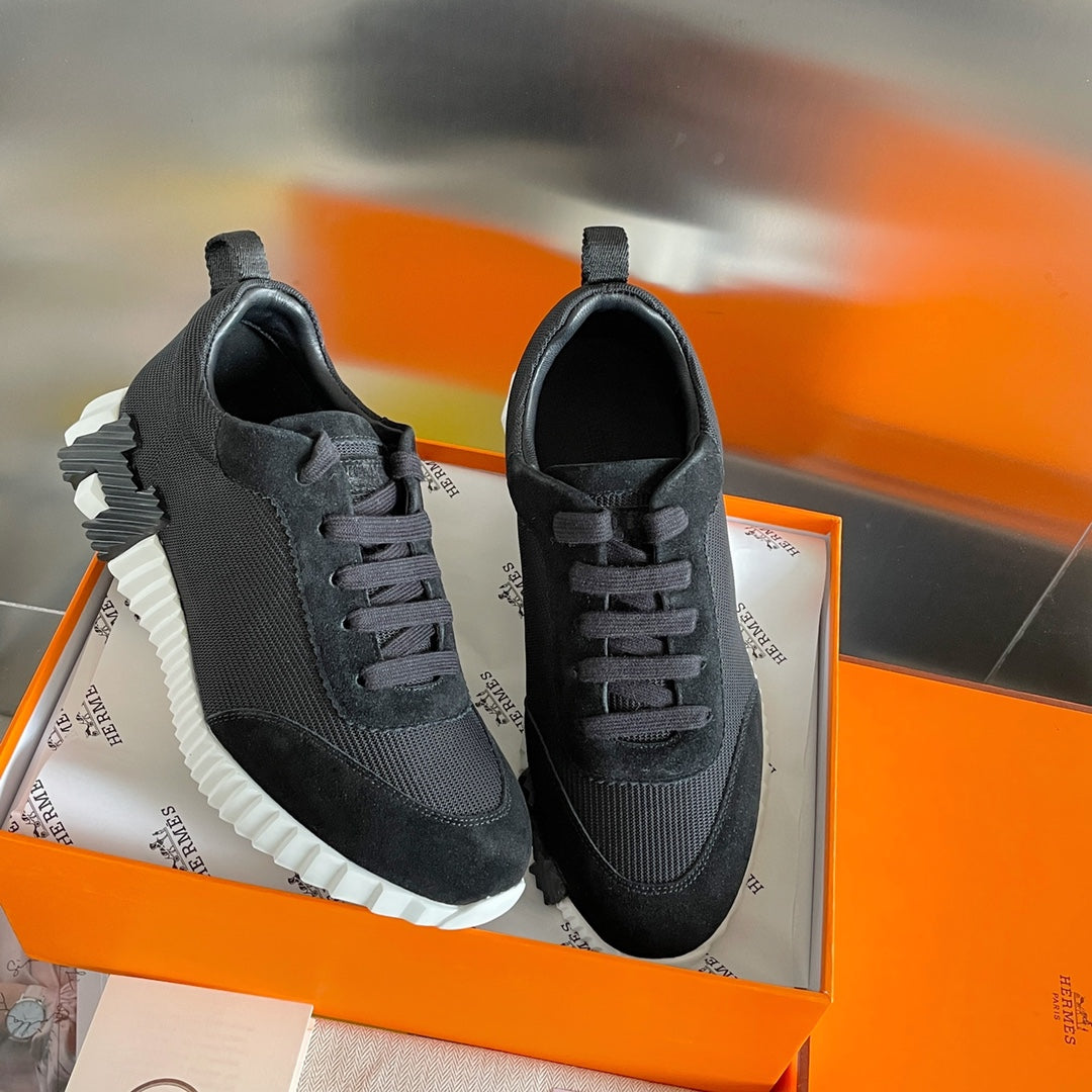 Men’s Casual Sneakers - draft