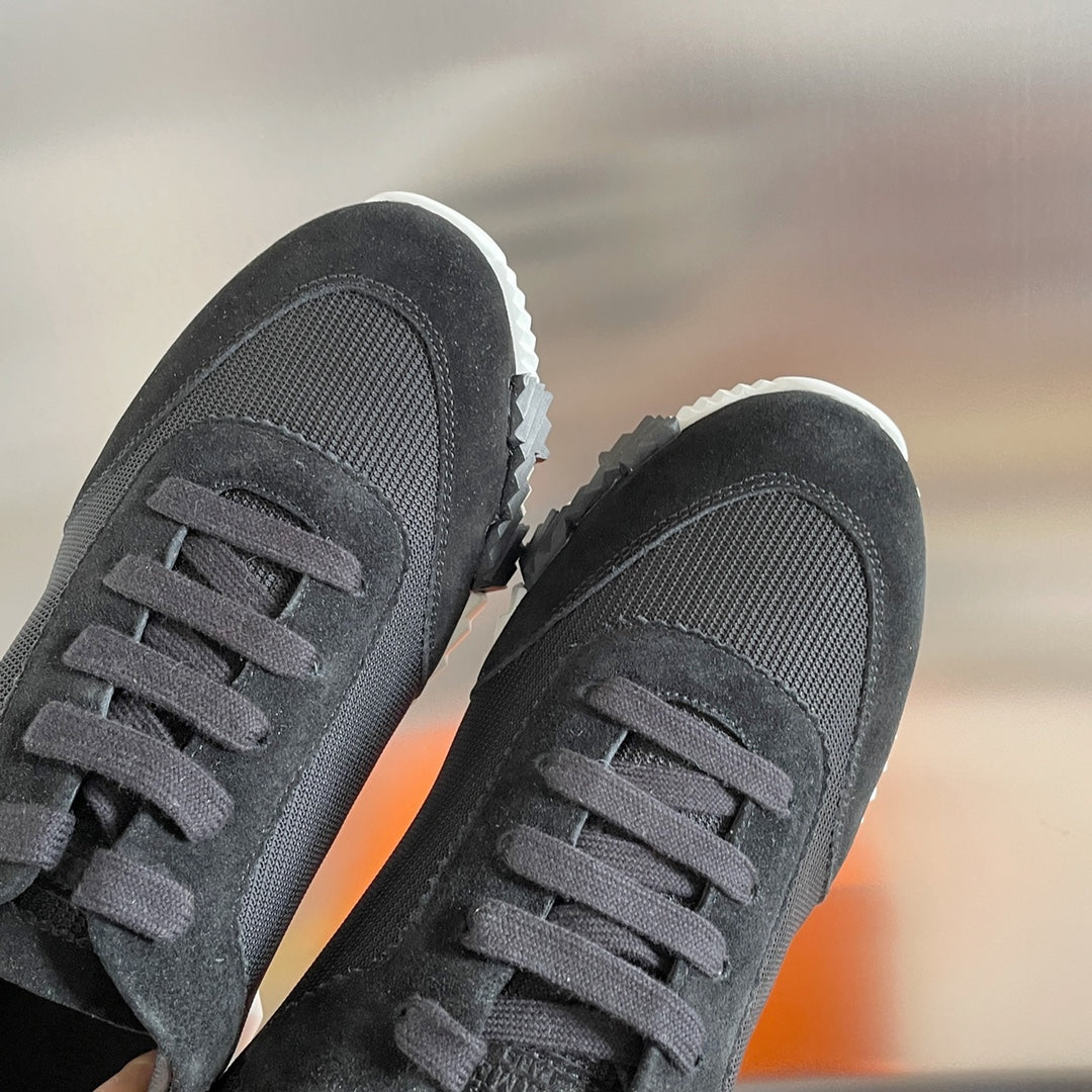 Men’s Casual Sneakers - draft