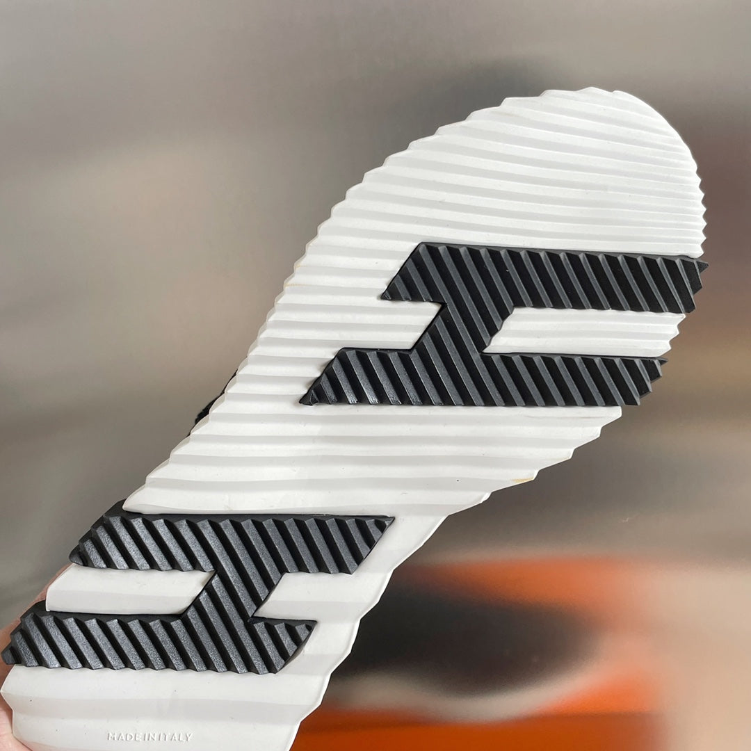 Men’s Casual Sneakers - draft