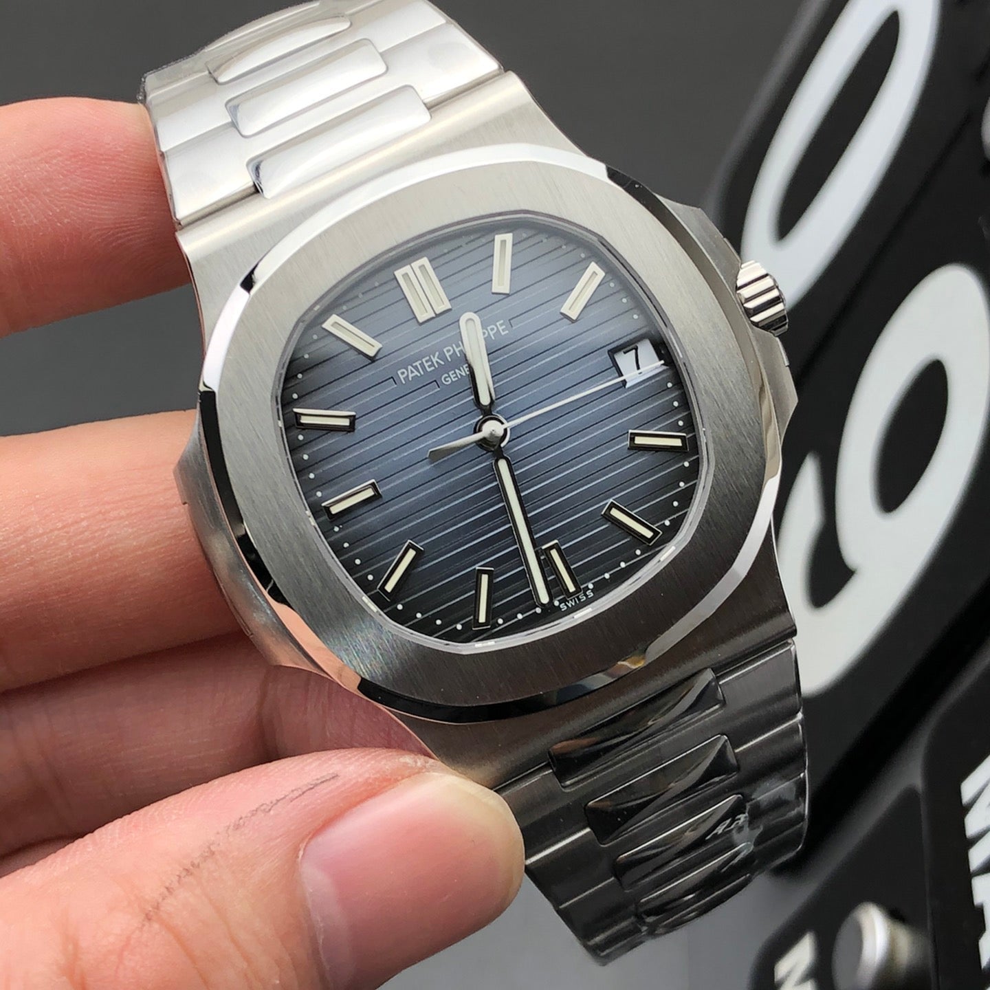 Blue Dial Stainless Steel Watch 40 mm - Luxorybrand