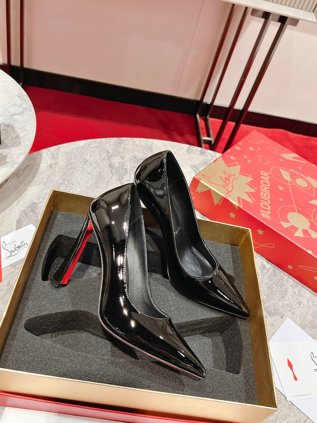 Black Pointed-Toe Pumps - draft