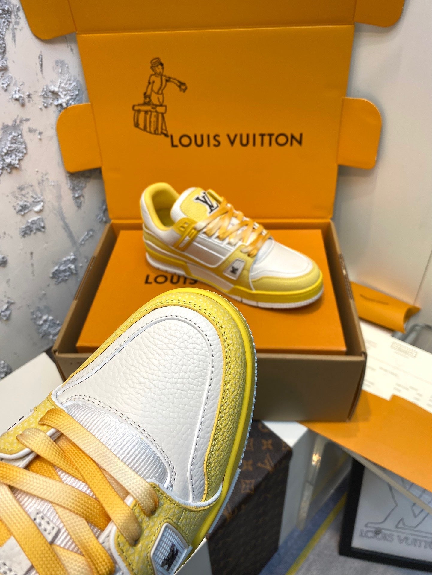 High-End Italian Leather Urban Sneakers - draft