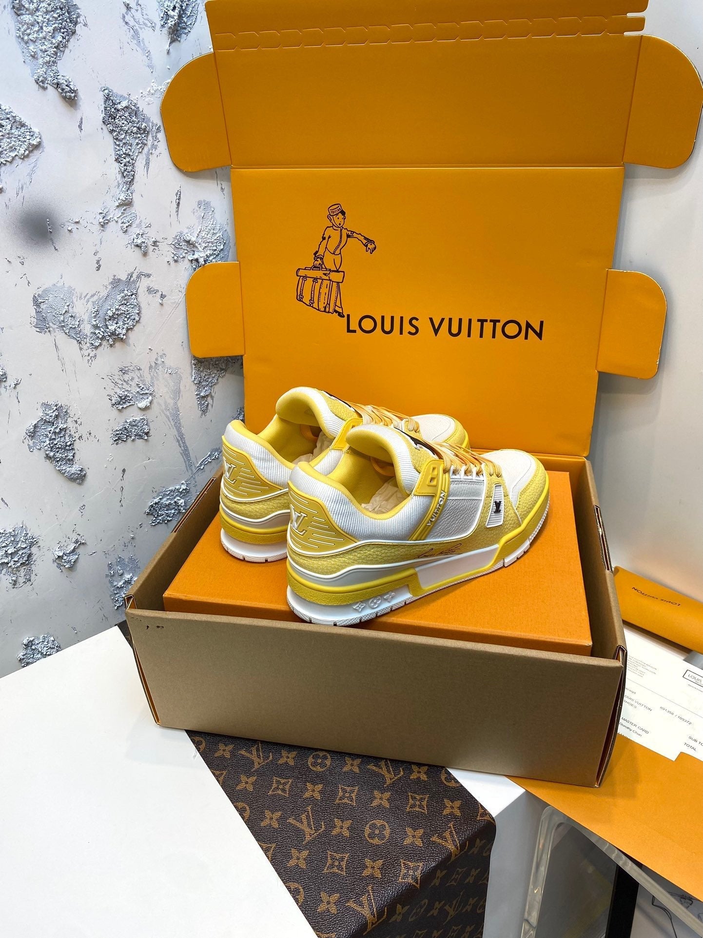 High-End Italian Leather Urban Sneakers - draft