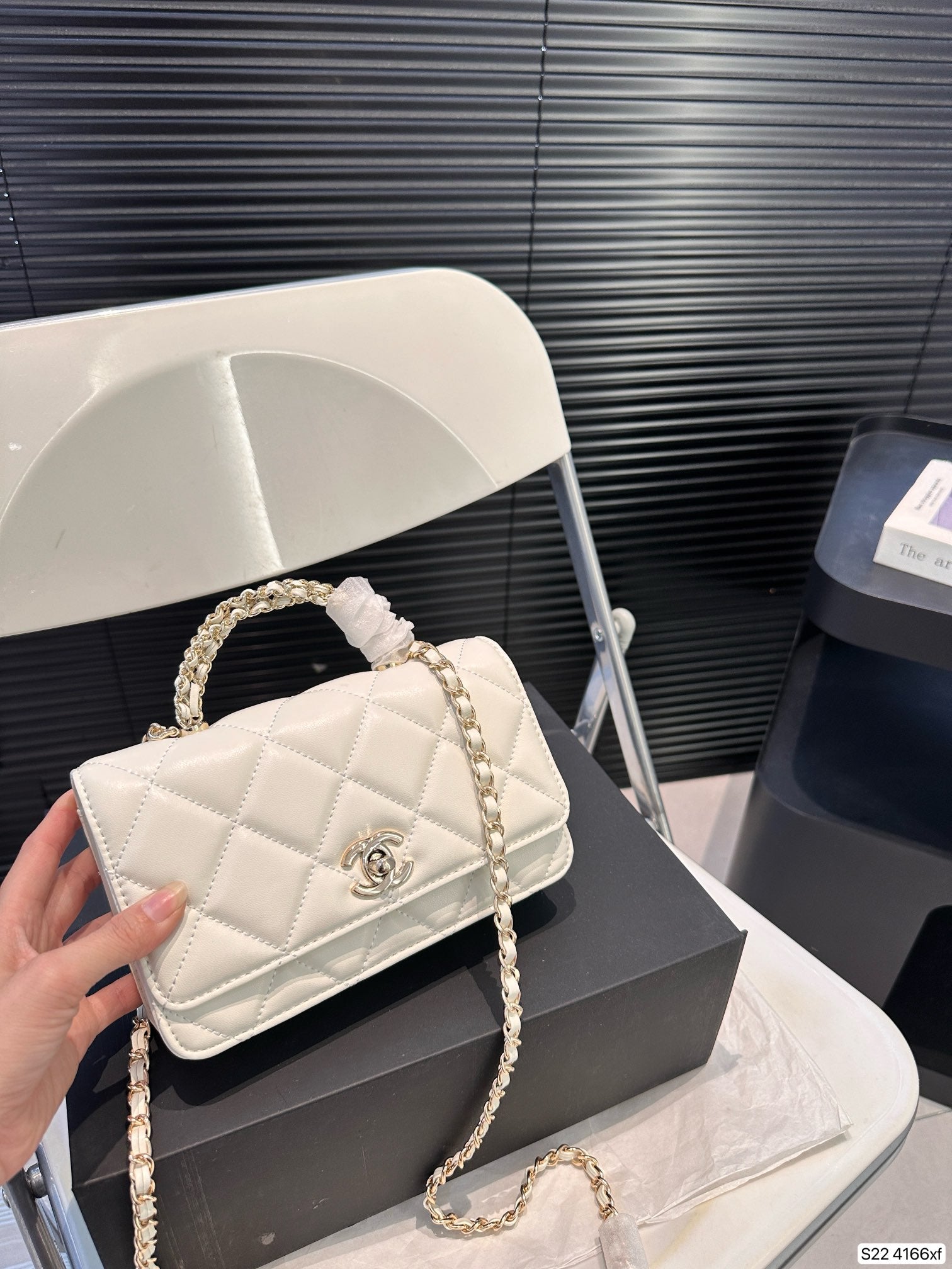 Chain Shoulder Bag