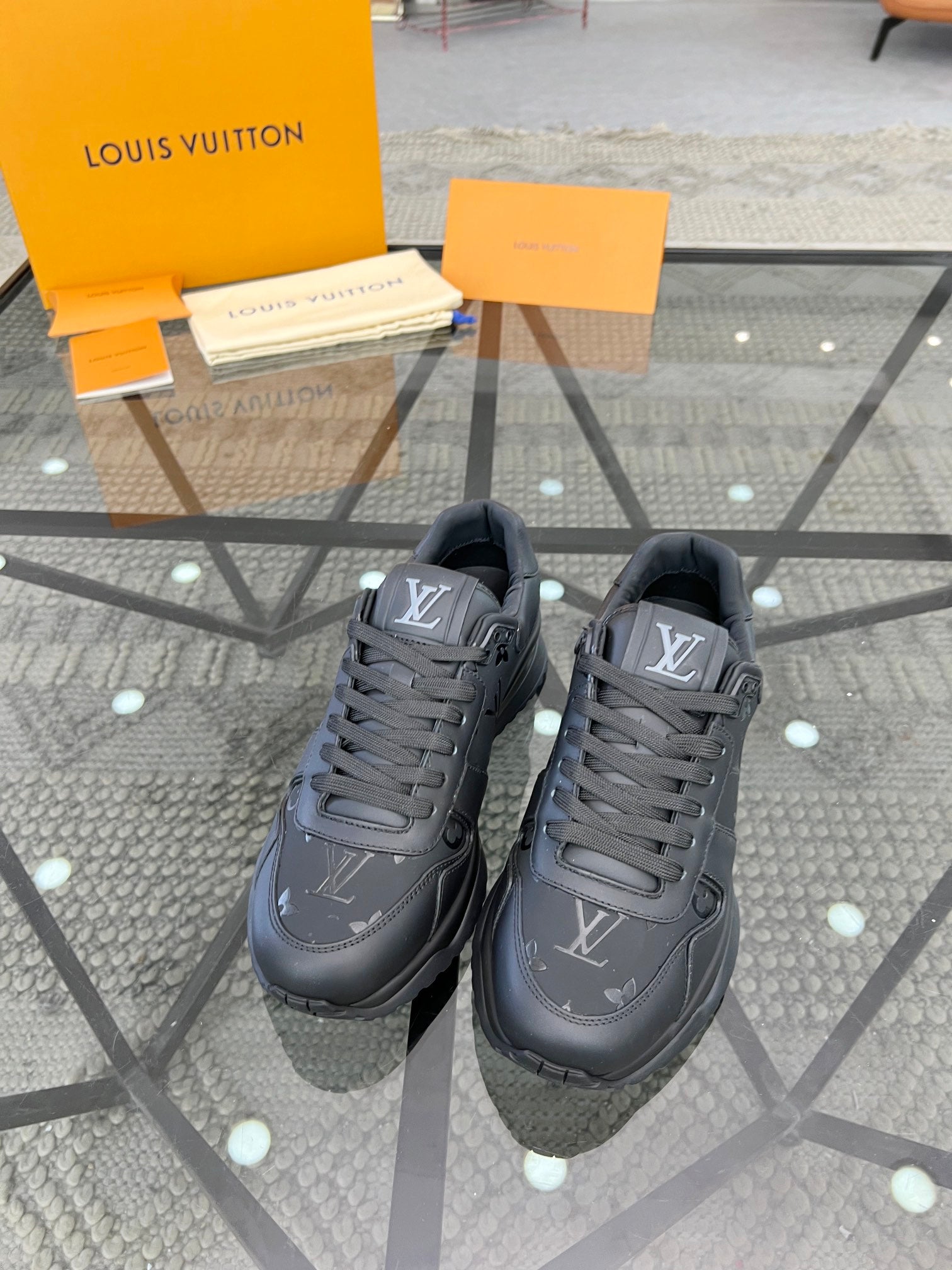 Premium Italian Leather Street-Style Sneakers - draft