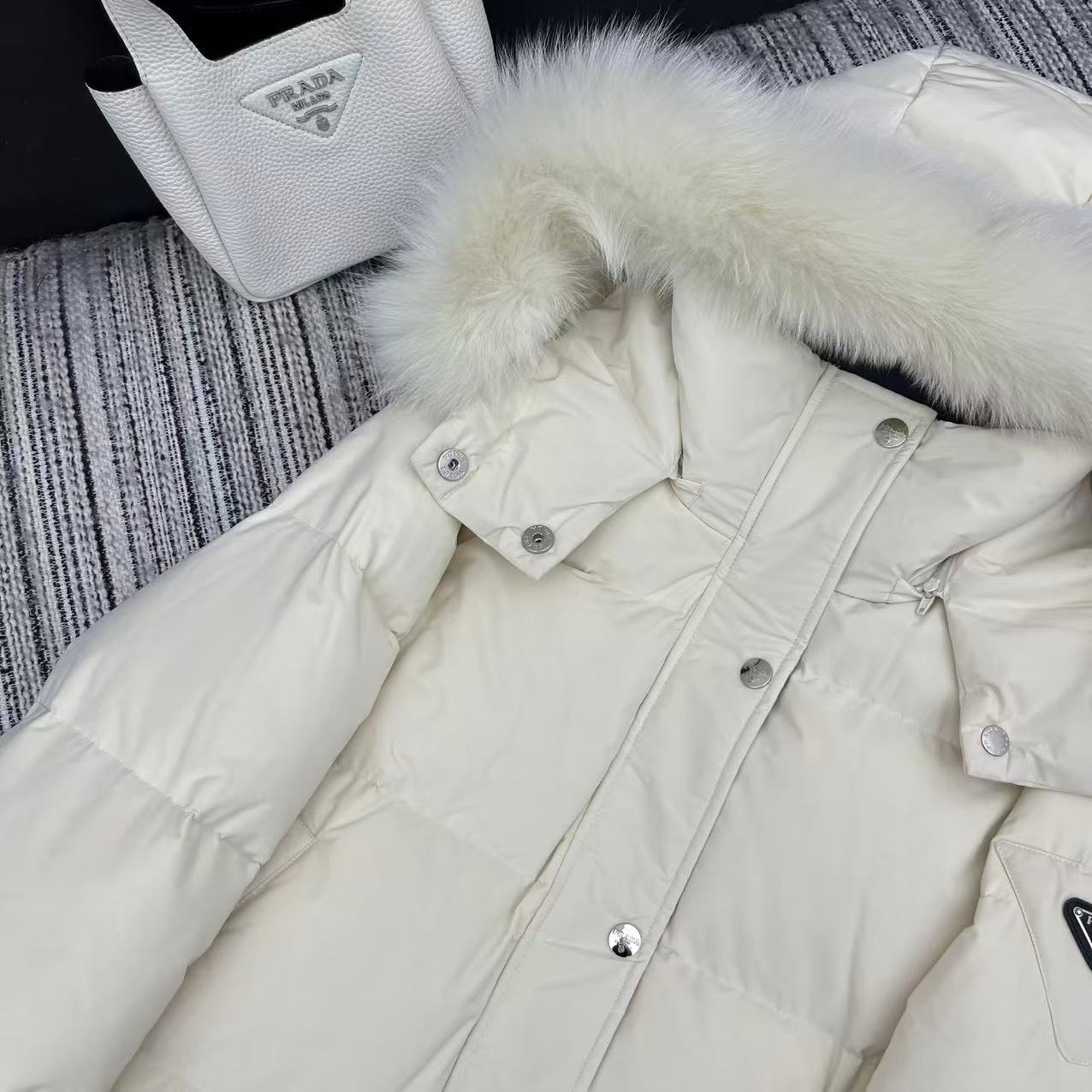 White Down Jacket - draft