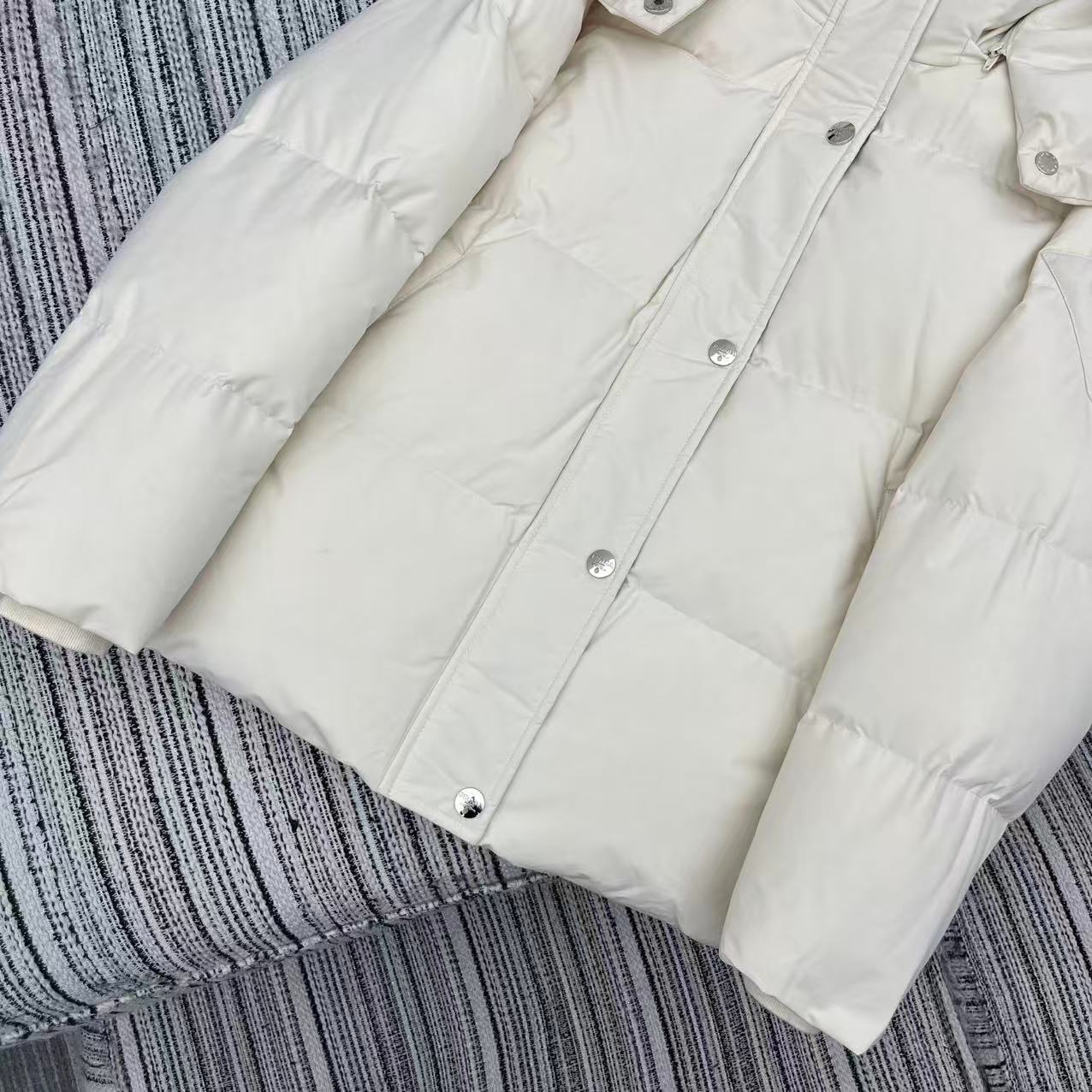 White Down Jacket - draft