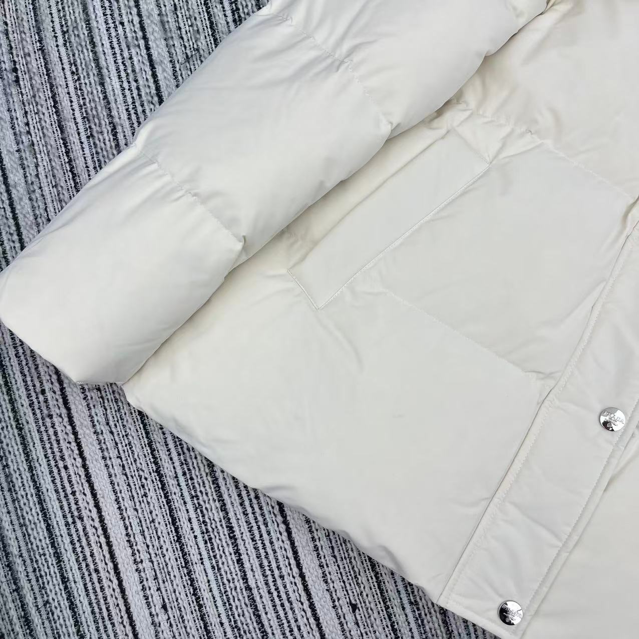 White Down Jacket - draft