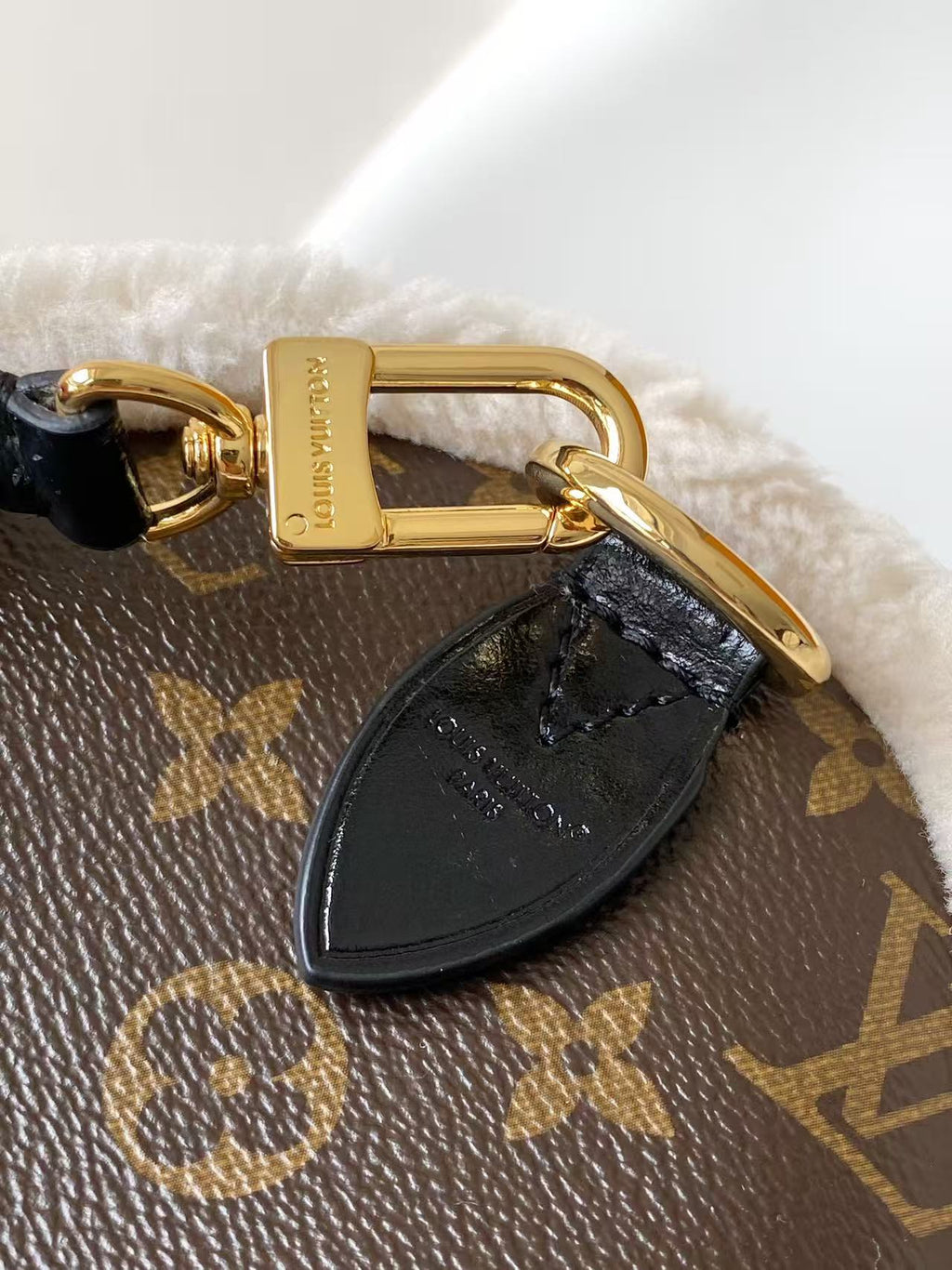 Leather Bag with Soft Trim - draft