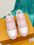 Low-Top Monogram Sneakers Pink edition